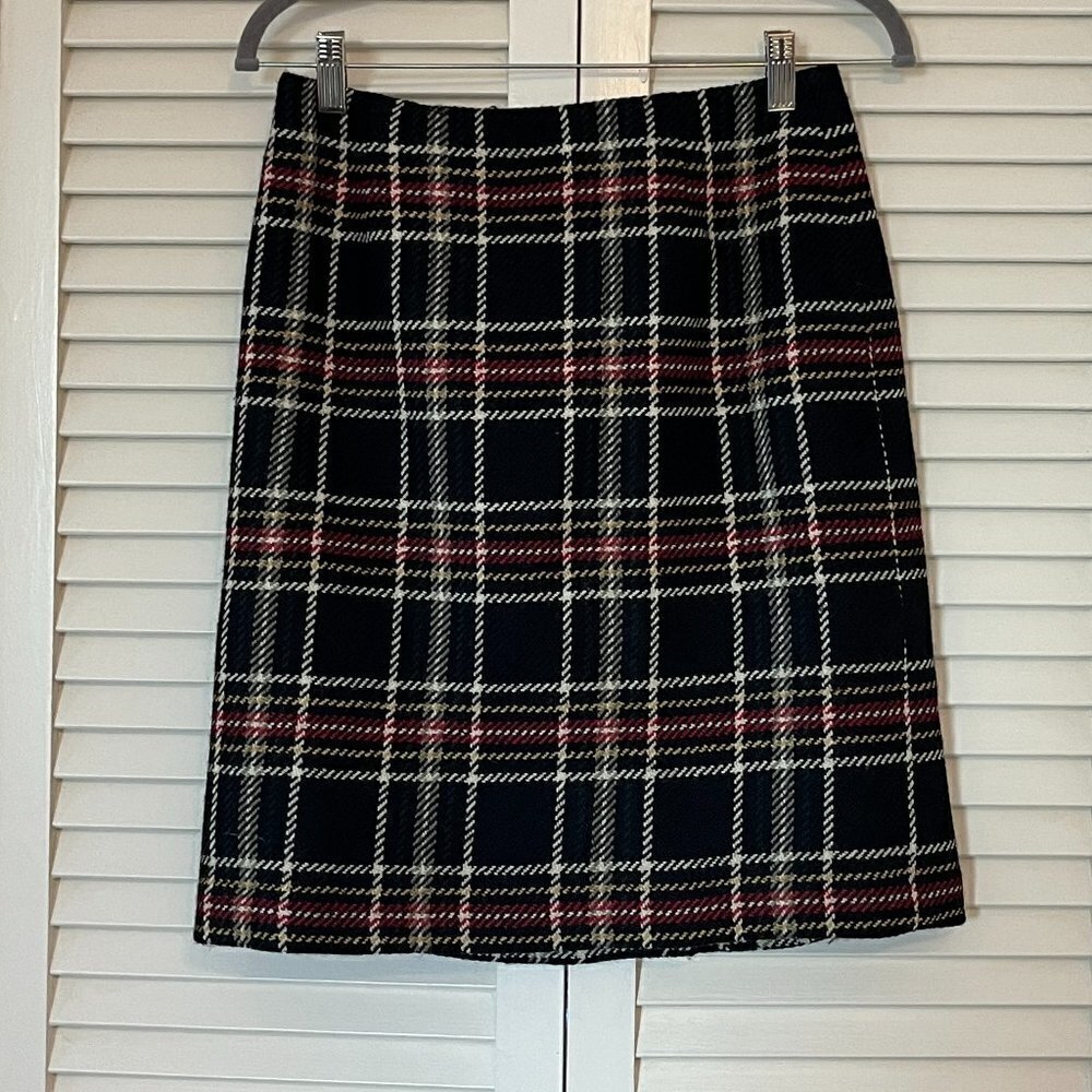 Talbots wool skirt plaid 6 black red